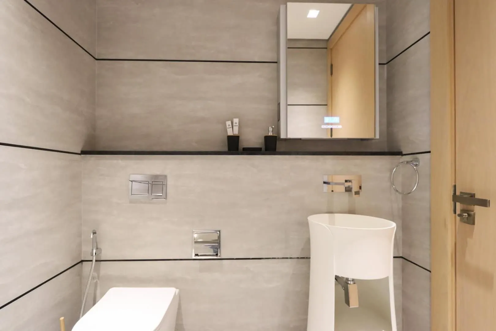 Apartment Livbnb - Serene Studio With Private Terrace In Jvc Dubai United Arab Emirates