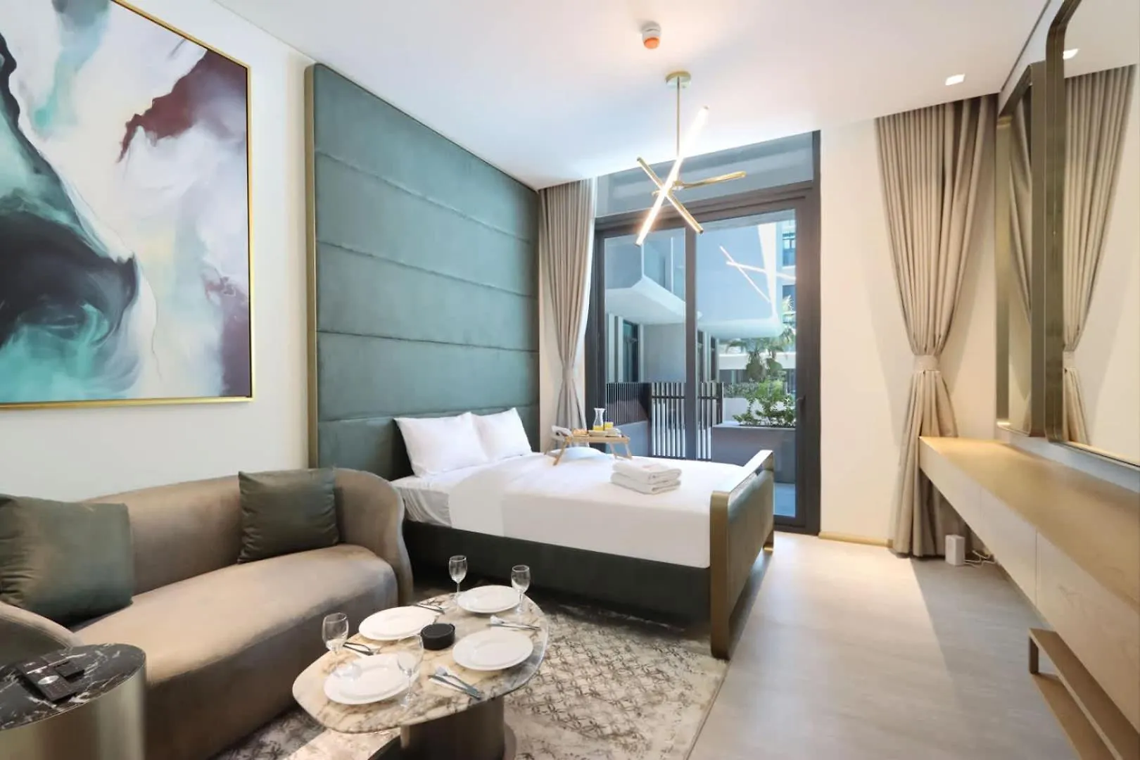 Livbnb - Serene Studio With Private Terrace In Jvc Dubai