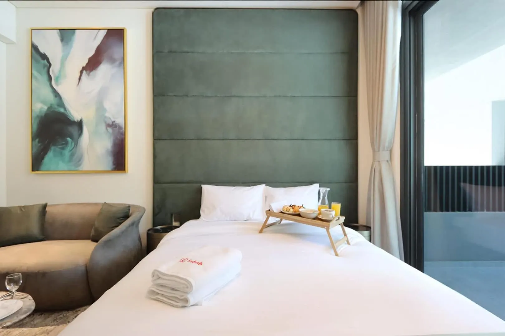 Livbnb - Serene Studio With Private Terrace In Jvc Dubai