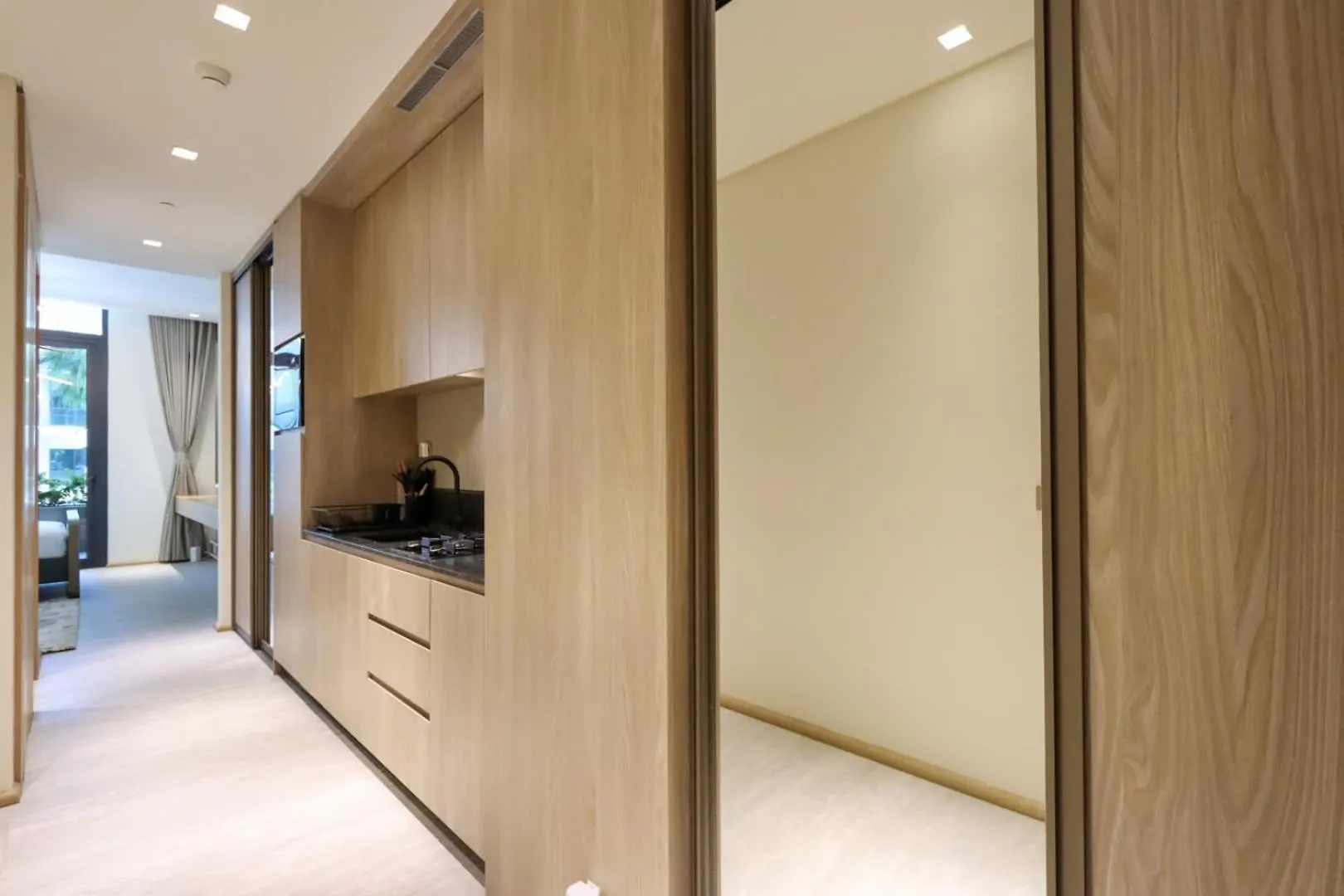 Livbnb - Serene Studio With Private Terrace In Jvc Dubai United Arab Emirates