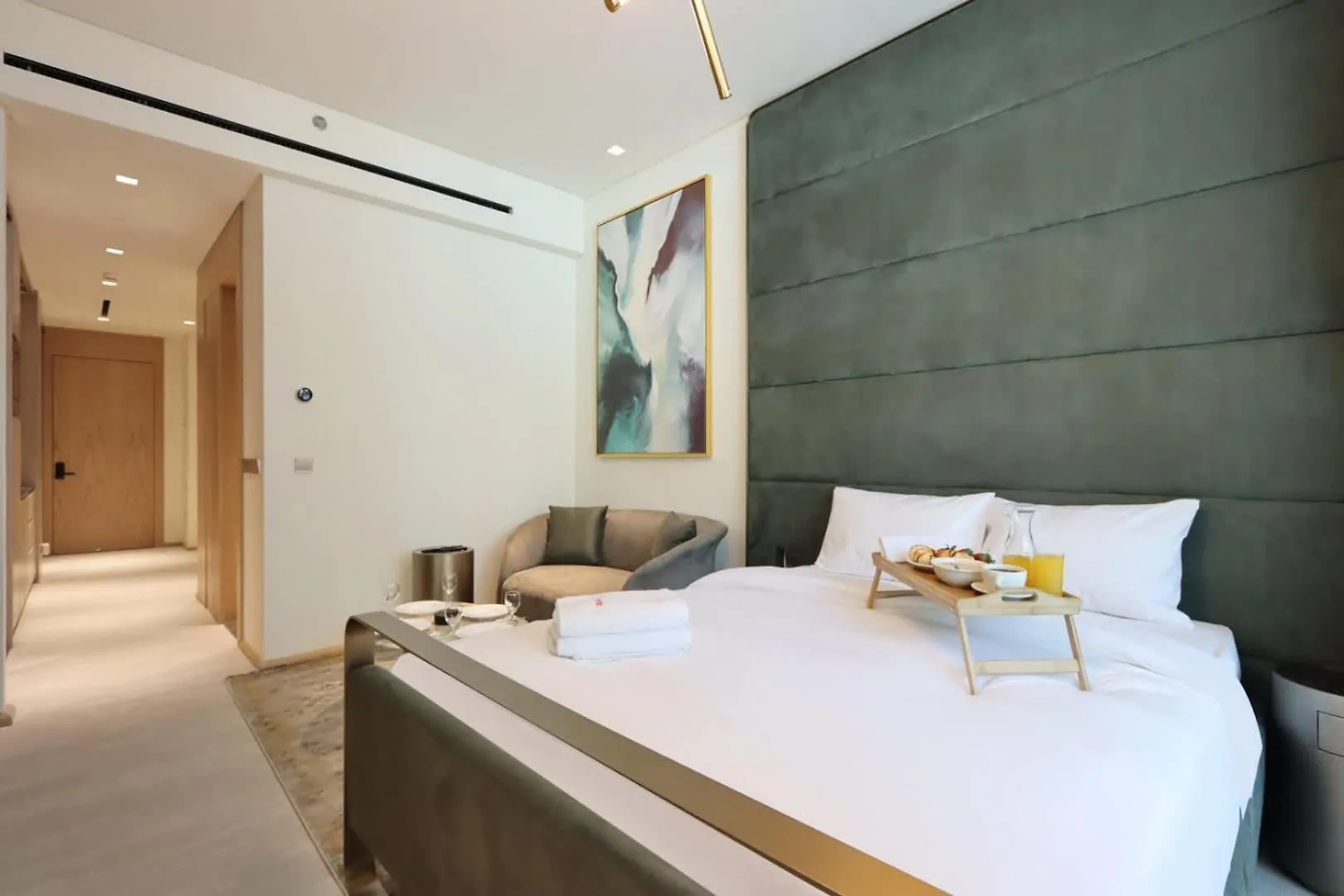 Apartment Livbnb - Serene Studio With Private Terrace In Jvc Dubai